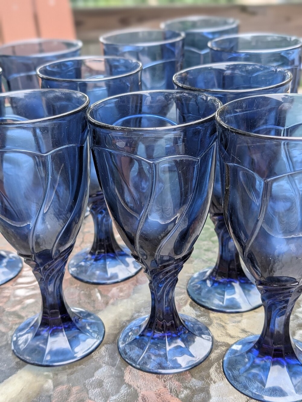 Noritake Sweet Swirl Glass Midnight Blue Sweet Swirl Glass ice Tea Glass